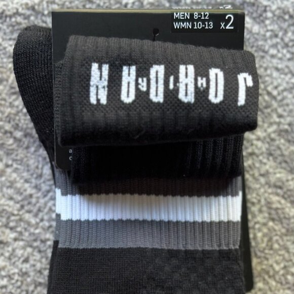 Jordan Legacy Crew Socks 2-Pack – Black – Men’s 8-12 / Women’s 10-13 – Dri-FIT - Picture 1 of 4